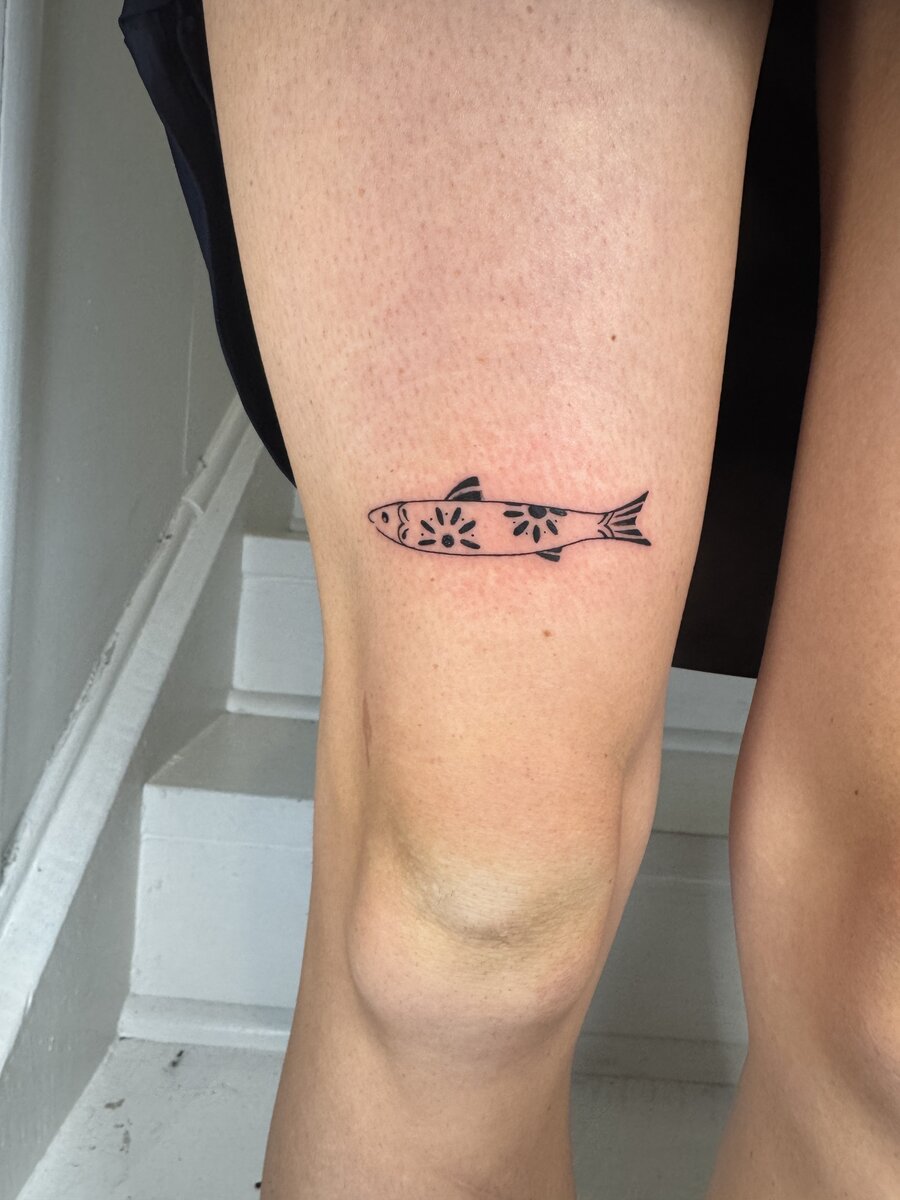 Fine line botanical tattoo by Coolangatta tattoo artist